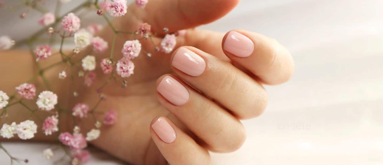 réparation des ongles &bull; Walia Paris